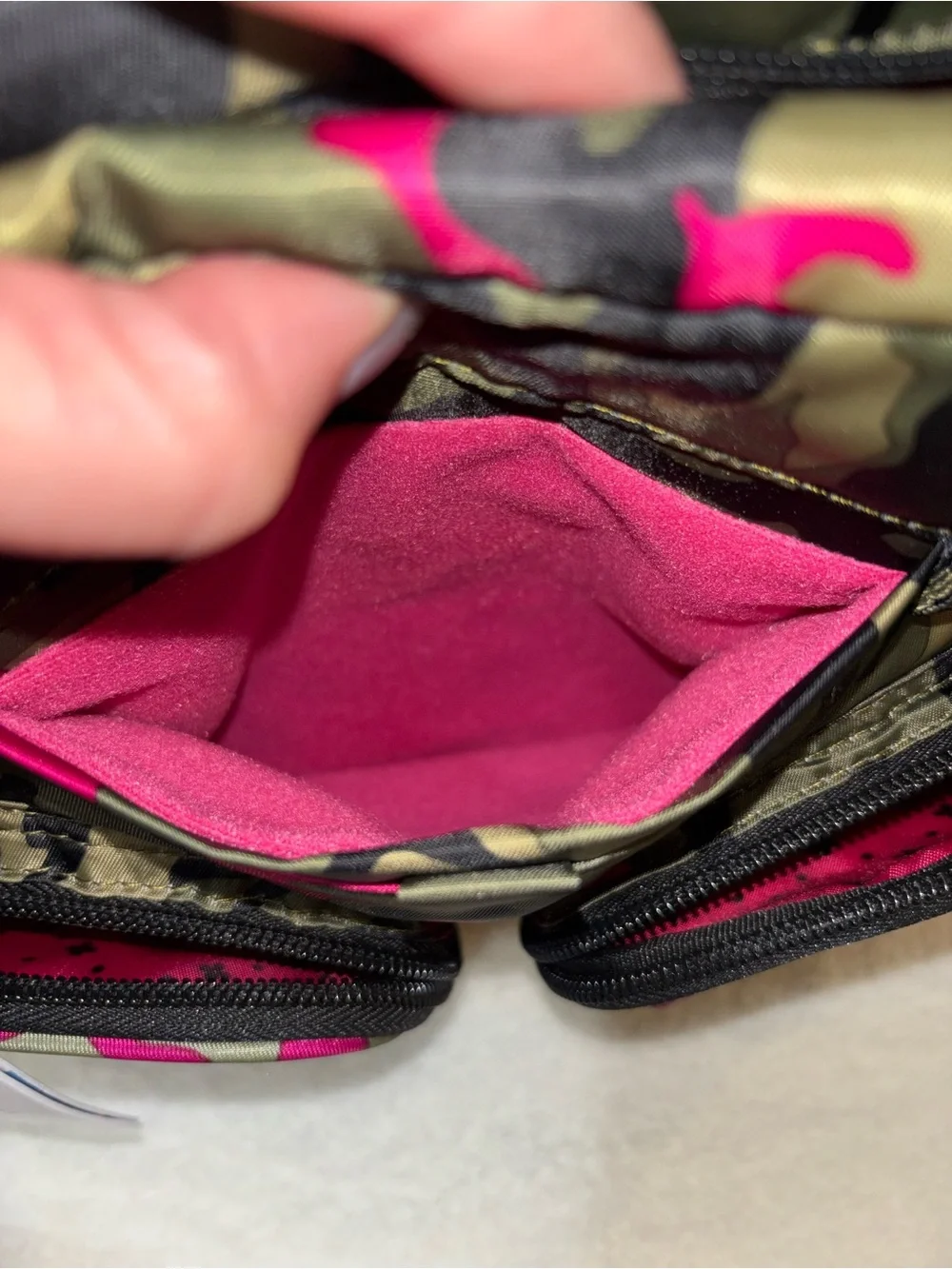 NWT Lug jumper carry all tote crossbody shoulder bag camo orchid puddle jumper